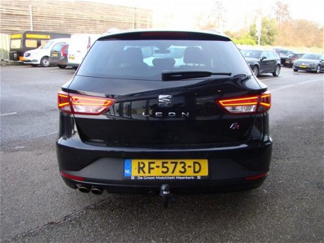 Seat Leon ST - 1.4 TSI FR Lane assist - ACC - Trekhaak - PDC - Lmv - 1