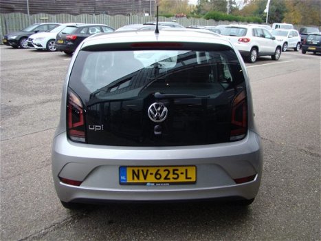 Volkswagen Up! - 1.0 BMT move up LED - Bluetooth - DAB - Airco - Elk pakket - 1