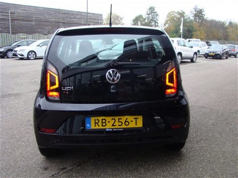 Volkswagen Up! - 1.0 BMT move up LED - Bluetooth - DAB - Airco - Elk pakket - 1