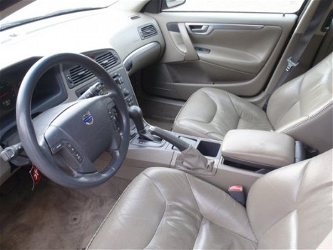 Volvo V70 - 2.4 Edition II 170 PK Automaat (Youngtimer) - 1