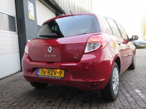 Renault Clio - 1.2 TCe Collection NAVI/CRUISE/AIRCO - 1