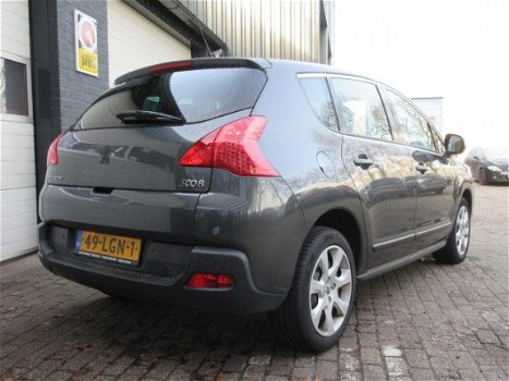 Peugeot 3008 - 1.6 VTi ST Parkeersensoren/clima/cruise - 1