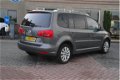 Volkswagen Touran - 1.6TDI Highline 7P NAV/PANO/CAMERA/ - 1 - Thumbnail