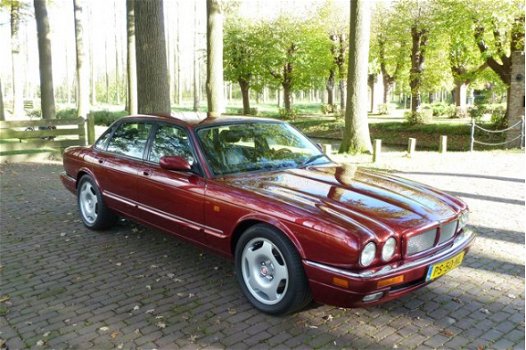 Jaguar XJ - 4.0 R S/C XJR Supercharger Rood (X300) - 1