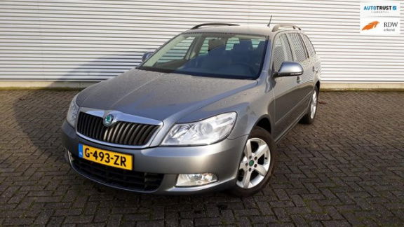 Skoda Octavia Combi - 1.2 TSI Ambition Business Line NAVI PDC ECC Stoelverw - 1