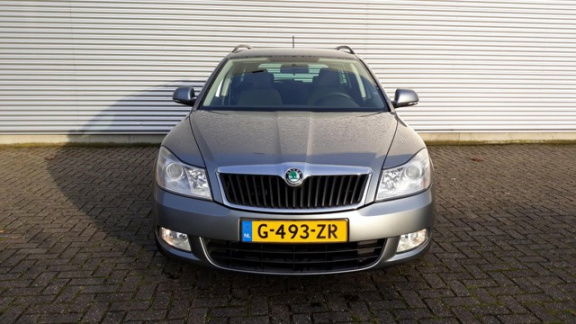 Skoda Octavia Combi - 1.2 TSI Ambition Business Line NAVI PDC ECC Stoelverw - 1