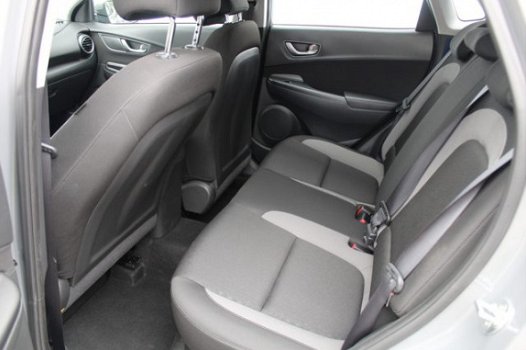 Hyundai Kona - 1.0 T-GDI CarPlay navigatie, Climate, cruise, rijstrooksensor - 1