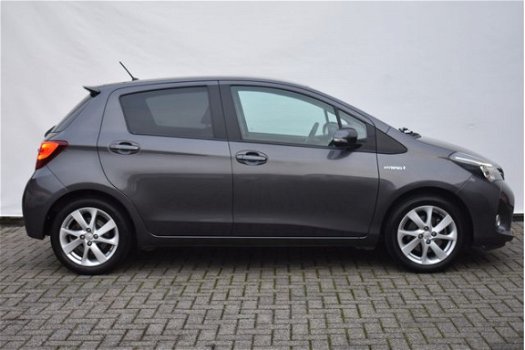 Toyota Yaris - 1.5 Full Hybrid Dynamic - NAVIGATIE - TREKHAAK - 1