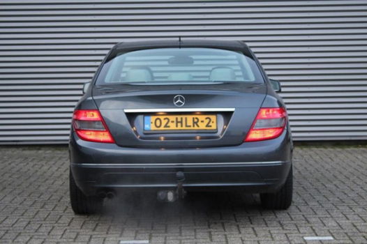 Mercedes-Benz C-klasse - 180 K BlueEFFICIENCY Trekhaak Navigatie - 1