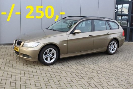 BMW 3-serie - 320I HIGH EXECUTIVE - 1