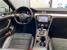 Volkswagen Passat Variant - 1.4 TSI GTE Highline EX BTW (€ 19.950, - incl. BTW) inclusief 12 maanden