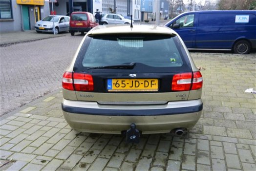 Volvo V40 - 1.8 Europa Elegance MET AIRCO en APK - 1