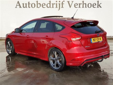 Ford Focus - ST-LINE 1.5 ECOBOOST 150PK│NAVI│XENON - 1