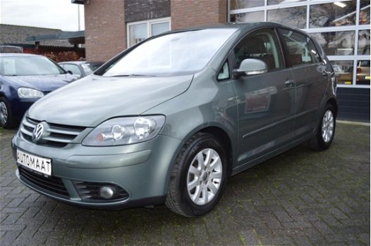 Volkswagen Golf Plus - 2.0 FSI Comfortline Automaat met leder interieur - 1