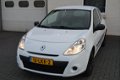 Renault Clio - 1.2 TCe Special Line - 1 - Thumbnail
