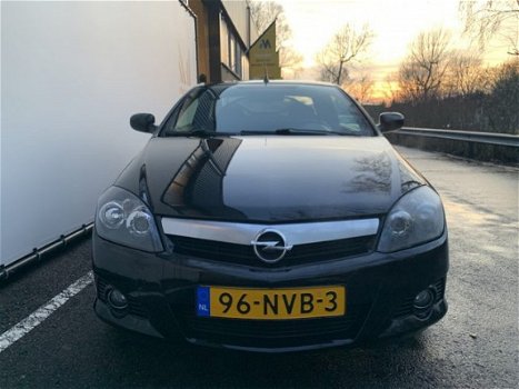 Opel Tigra - 1.8-16V Sport - 1