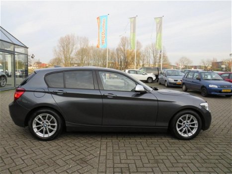 BMW 1-serie - 114i EDE Executive /5-DRS/AIRCO/XENON/NAVI/NAP - 1