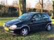 Opel Corsa - 1.2i-16V Sport stuurbekrachteging nieuwe apk zeer zuinig - 1 - Thumbnail