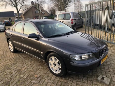 Volvo S60 - 2.4 Edition /Apk06-2020/NAP/Airco/ Zeer nette auto - 1