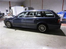 BMW 5-serie Touring - 525i Edition Leer, Xenon, Youngtimer