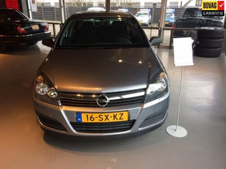 Opel Astra - 1.4 Business - 1