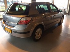 Opel Astra - 1.4 Business