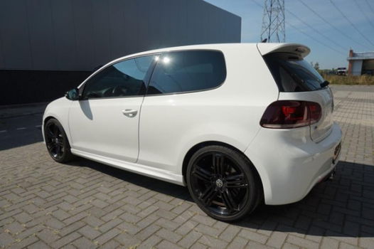 Volkswagen Golf - 2.0 R 4-Motion R20 