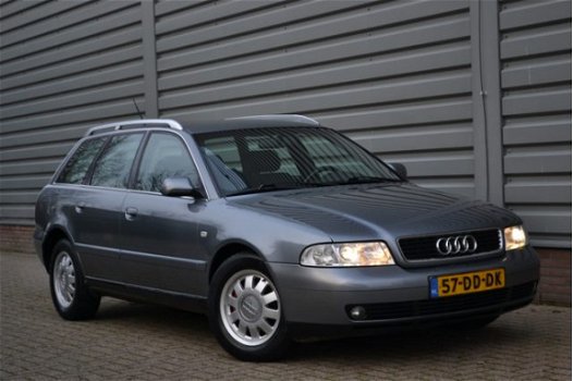 Audi A4 Avant - 1.9 TDI Advance ECC AIRCO TREKHAAK ELEK. RAMEN + INRUIL MOGELIJK - 1