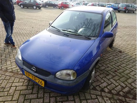 Opel Corsa - 1.4i Swing *apk:02-2020 - 1