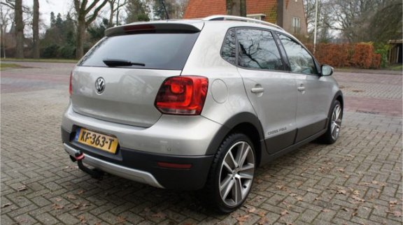 Volkswagen Polo - 1.2 TSI Cross | Parkeer sensor achter | Trekhaak | - 1