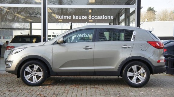 Kia Sportage - 2.0 X-ecutive Plus Pack | Navigatie | Camera | Trekhaak | Leder interieur - 1