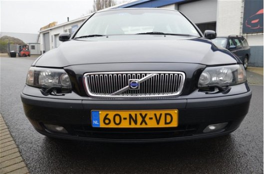 Volvo V70 - 2.4 D5 Geartronic Edition II |Rijdt Goed|2e eigenaar| - 1