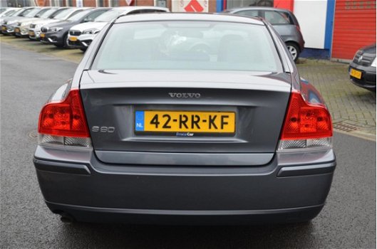 Volvo S60 - 2.4 Kinetic |2e eigenaar|NAP|Dealer Onerh.| - 1