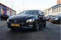 Volvo V60 - 2.4 D6 AWD Plug-In Hybrid Summum |EX.BTW|Dealer Onderh.| - 1 - Thumbnail