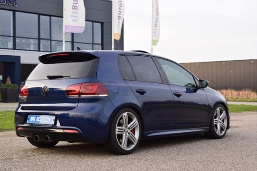 Volkswagen Golf - 2.0 R 4-Motion Navi, Schuifdak, Climate, Stoelvw, H&R Vering, Cruise, PDC - 1