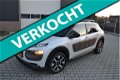 Citroën C4 Cactus - 1.2 e-VTi Shine Panoramadak, Navigatie, Inparkeren, Camera, Trekhaak - 1 - Thumbnail