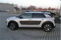 Citroën C4 Cactus - 1.2 e-VTi Shine Panoramadak, Navigatie, Inparkeren, Camera, Trekhaak - 1 - Thumbnail