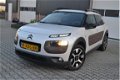 Citroën C4 Cactus - 1.2 e-VTi Shine Panoramadak, Navigatie, Inparkeren, Camera, Trekhaak - 1 - Thumbnail