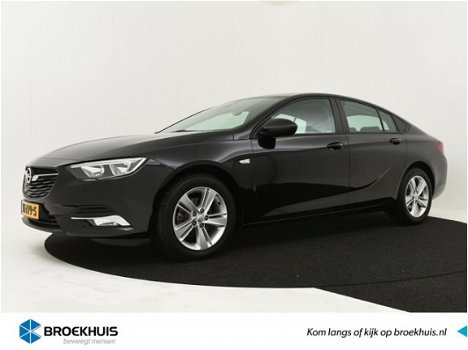 Opel Insignia Grand Sport - 1.6 CDTI 110 pk Online Edition | Navi | Clima | Nieuwstaat | PDC V+A - 1