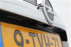 Opel Insignia Sports Tourer - 1.4T 140 pk Navigatie | 18"LMV | Achteruitrijcamera | Bleutooth | ECC