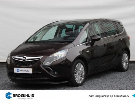 Opel Zafira Tourer - 1.4 T. 140 pk Cosmo 7pers. Navigatie / Panoramadak / AGR-comfortstoel / Park Pi - 1