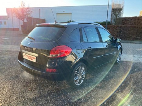 Renault Clio Estate - 1.2 TCE 20th Anniversary PANORAMA DAK LMV CLIMATE CONTROLE PARKEER HULP NW APK - 1