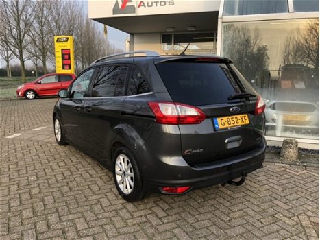 Ford Grand C-Max - 1.5 TDCi Titanium 7 Persoons Trekhaak, Navigatie - 1