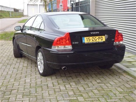 Volvo S60 - 2.4 D5 Drivers Edition AUTOMAAT Euro 4 - 1