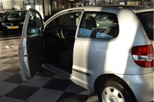 Volkswagen Fox - 1.4 Trendline - 1