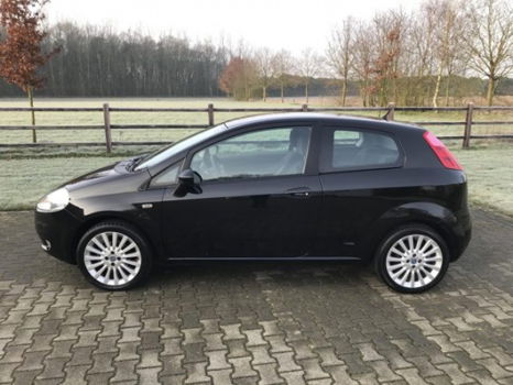 Fiat Grande Punto - 1.4 Dynamic * Airco * Cruise * Nap * Apk 12-2020 - 1