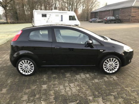 Fiat Grande Punto - 1.4 Dynamic * Airco * Cruise * Nap * Apk 12-2020 - 1