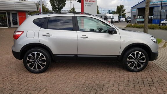 Nissan Qashqai - 1.6 360 AVM - 1