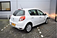 Renault Clio - 1.2 Collection AIRCO NAVI CRUISE CONTROL NAP