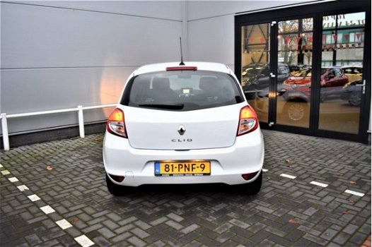 Renault Clio - 1.2 Collection AIRCO NAVI CRUISE CONTROL NAP - 1